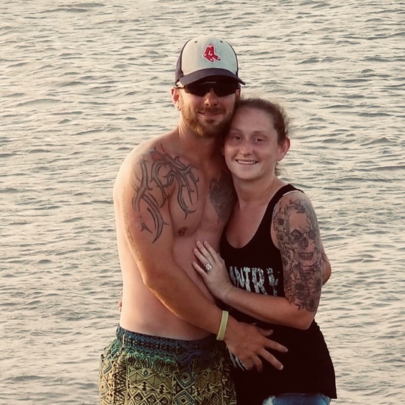 Meet your Posher, Kimberly - Picture 1 of 1